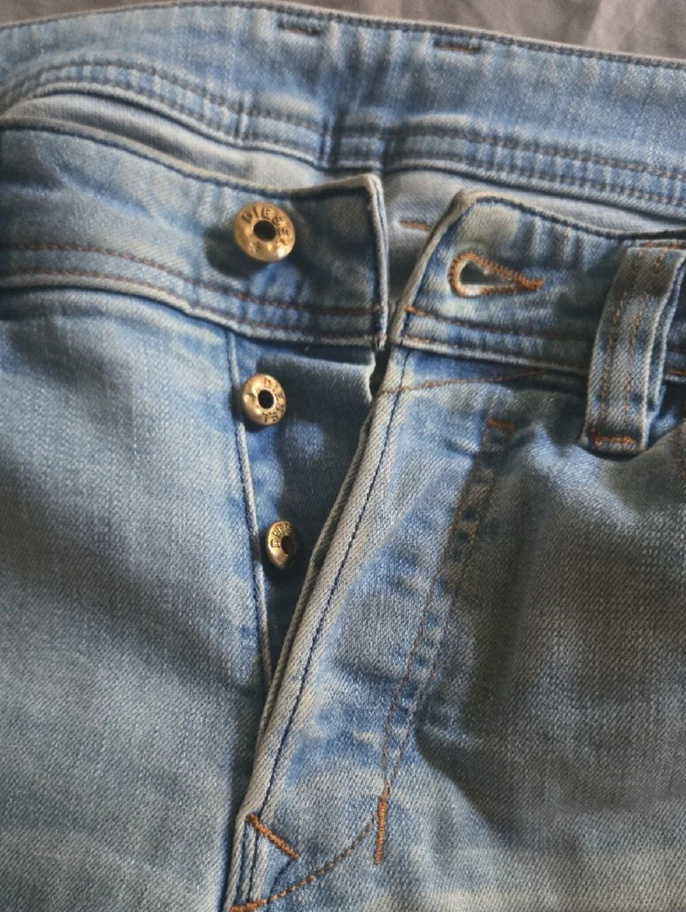 Light Blue Slim Men’s Jeans - Diesel Industry 32/32